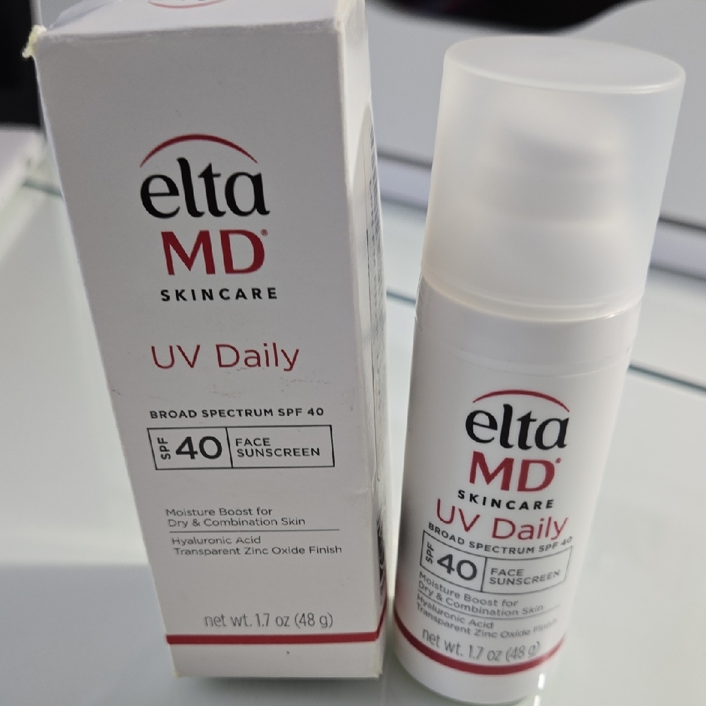 EltaMD UV Daily SPF 40 Face Sunscreen - White and Red